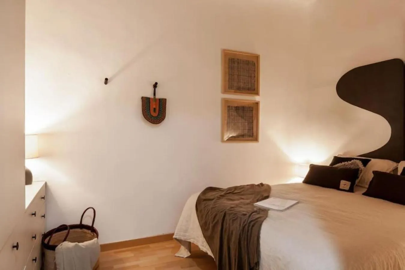 Apartment Kakwa - 2 Bedroom And Balcony Eixample Esquerra Barcelona Spain